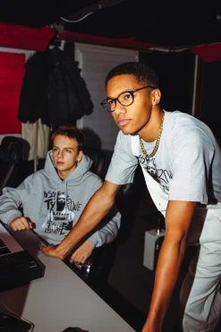 New Koszulka Shimmy Shimmy T-shirty