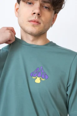 Sale Koszulka Meditate T-shirty