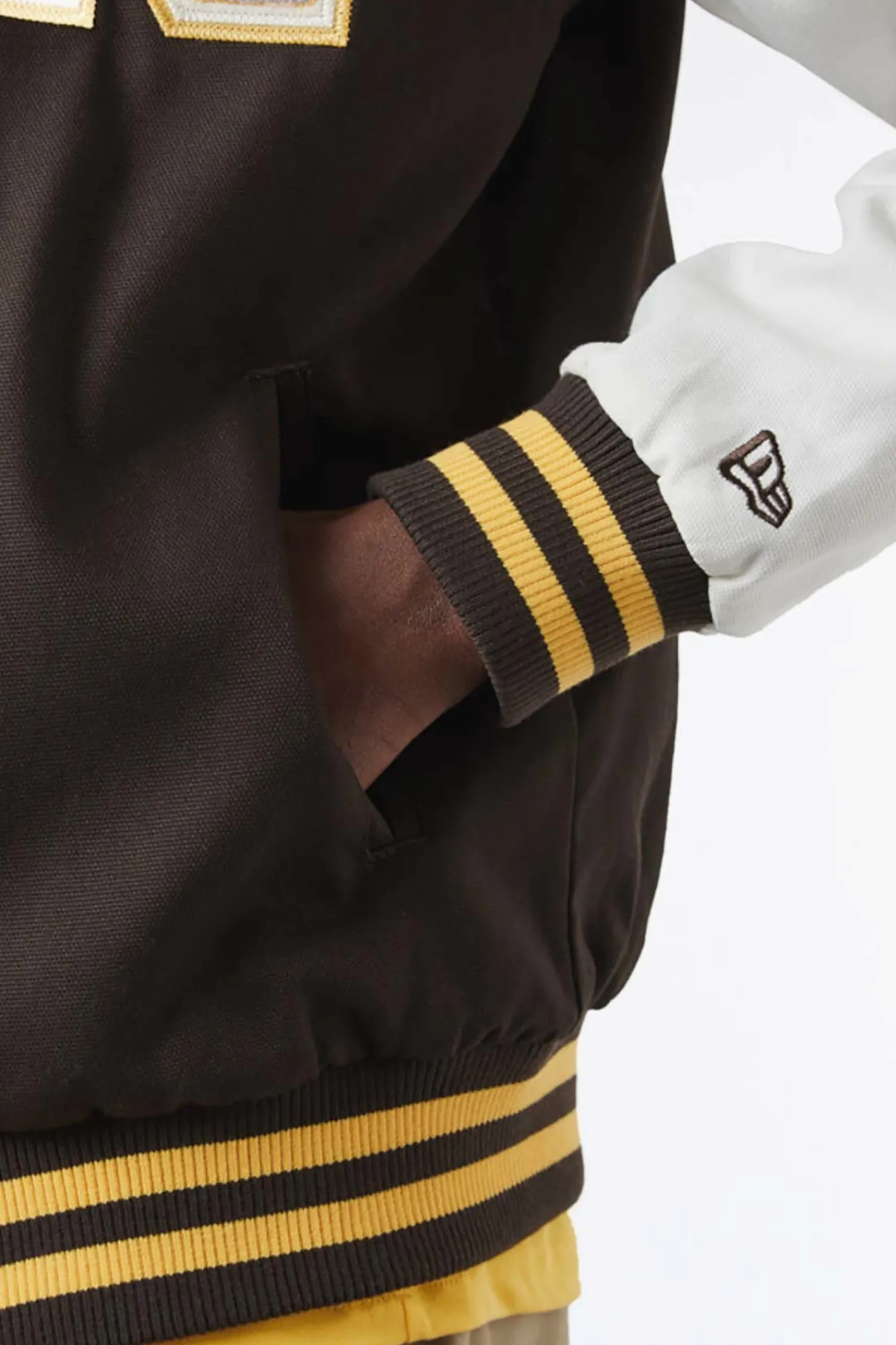 New Kurtka New Era Heritage Varsity Przejściówki