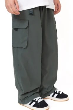 Hot Spodnie SB Kearny Spodnie Chino / Bojówki|Spodnie Materiałowe